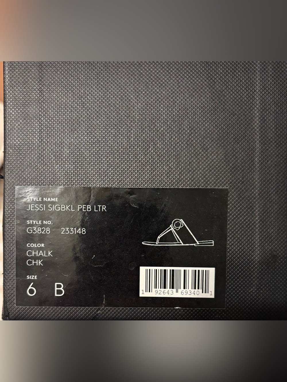 COACH White Leather Thong Sandals with Signature 'C' Hardware - Picture 6 of 6